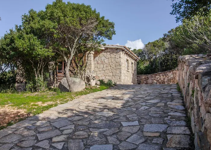 Guesthost - Lovely With Sea View Terrace * Cala Bitta