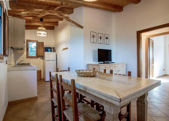 Villa Guesthost - Lovely With Sea View Terrace